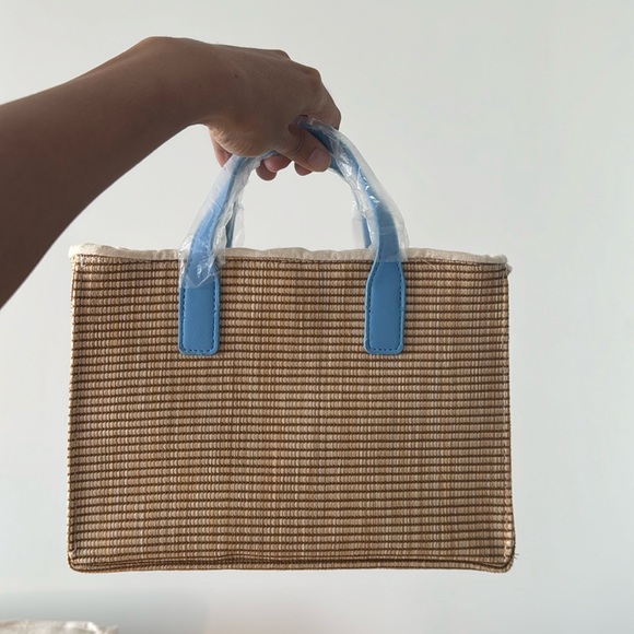 NWT straw bag - Picture 1 of 3